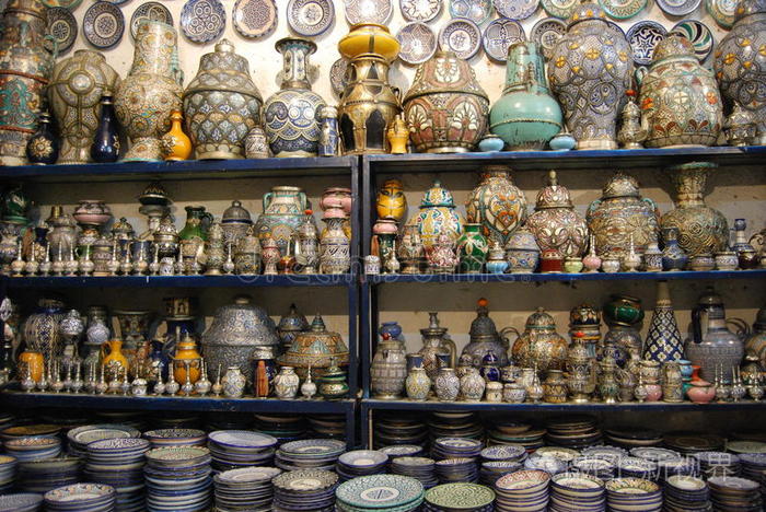 陶瓷之韻 從匠心工藝到商業視覺的藝術之旅